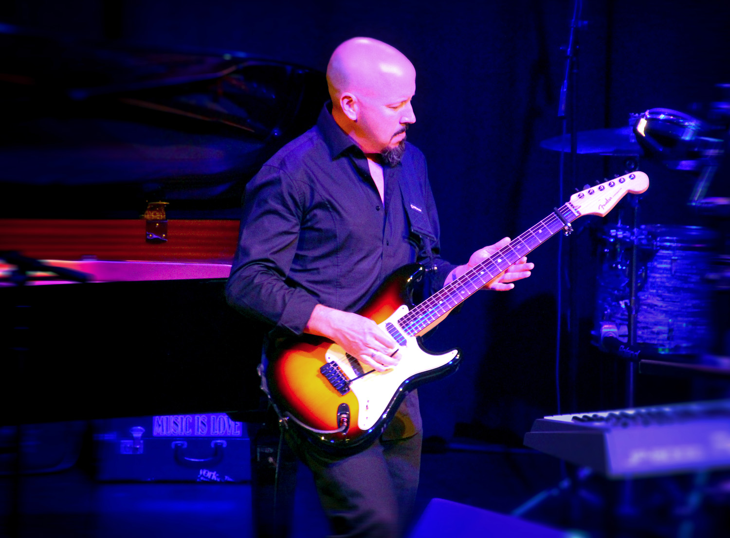 DAVID PLAYING SPACE GUITAR LIVE AT THE ZMR MUSIC AWARDS SHOW